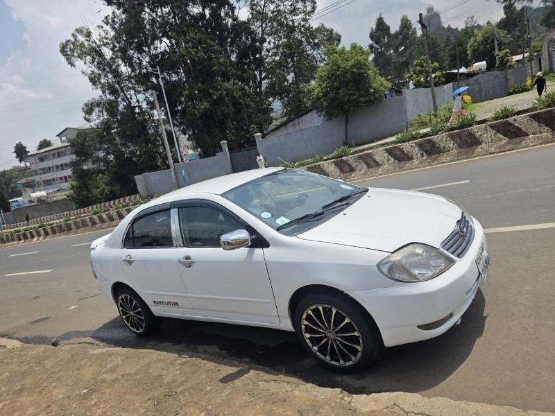 Toyota corolla 2000 Model Automatic in Bole, Addis Ababa