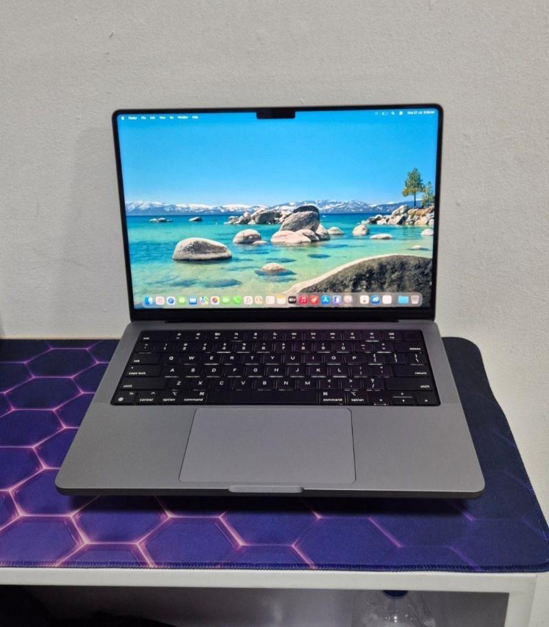 MacBook M1 Pro 512/16GB in Bole, Addis Ababa